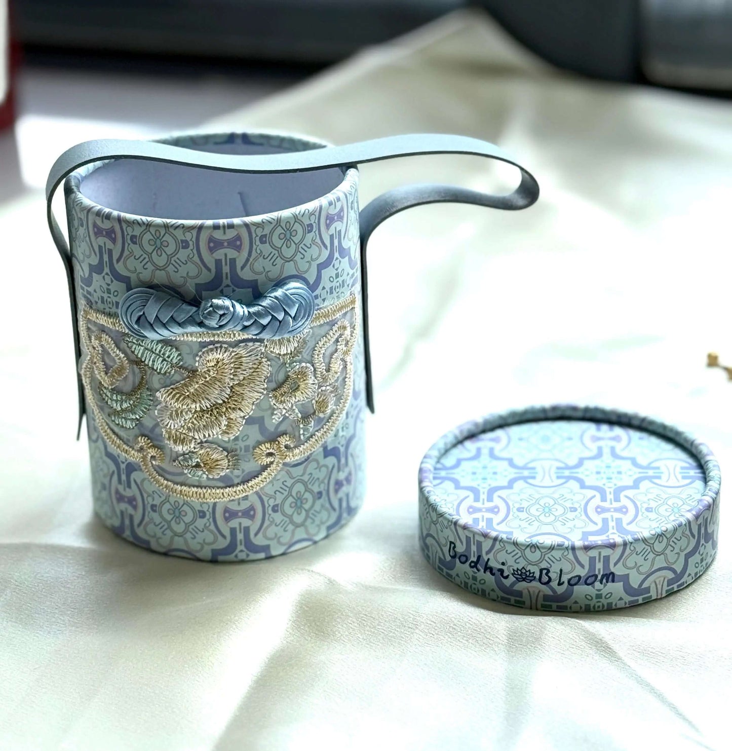 Felix Wellness Crystal Tree – Decorative Crystal Display with Wooden Base