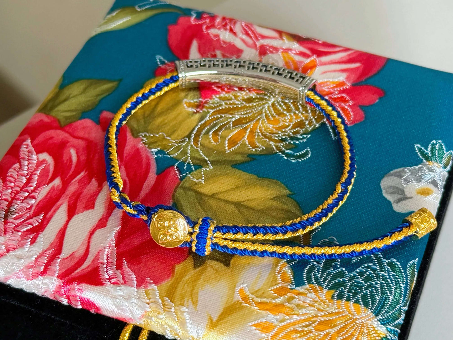 Medicine Buddha Bracelet - Healing Energy & Blessings for Body & Mind - BodhiBloom 3