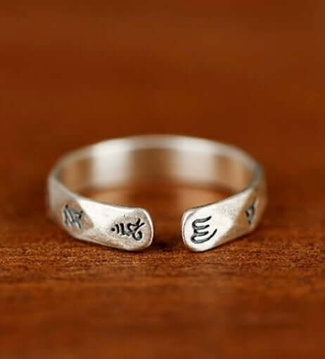 Six-Syllable Mantra Ring – BodhiBloom 3