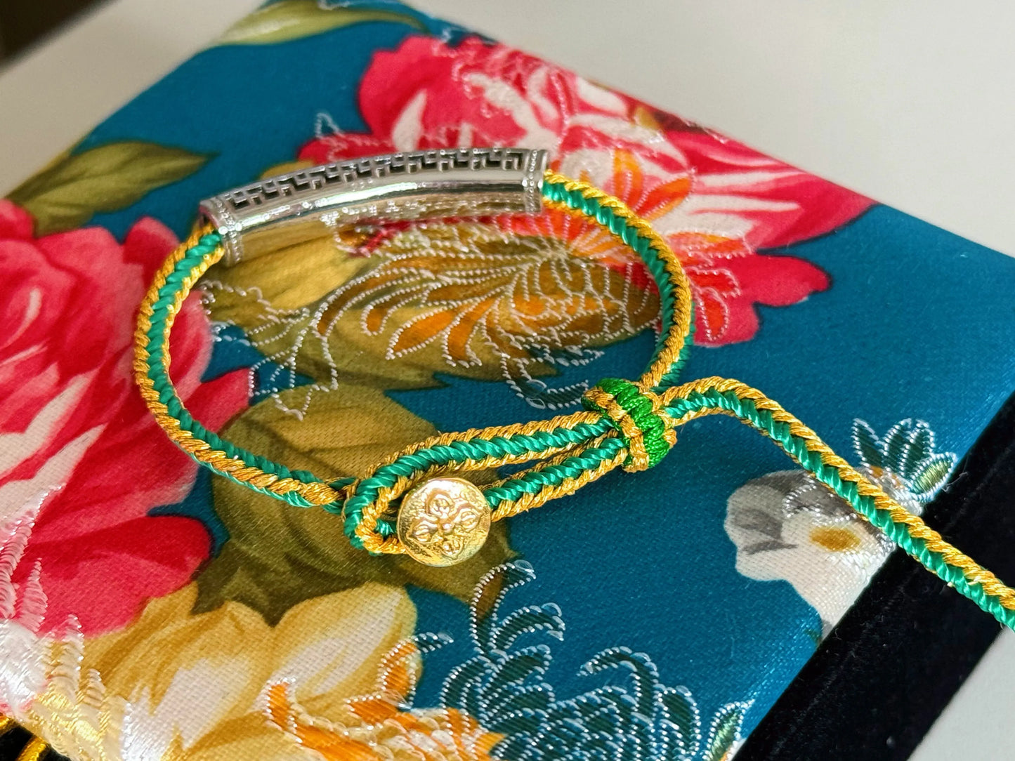 Green Tara Mantra Bracelet - Divine Blessings for Swift Luck & Protection - BodhiBloom 2