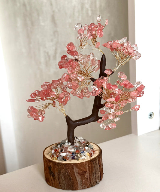 Red Agate Crystal Tree - the Vitalizing Energy of life Close up 1