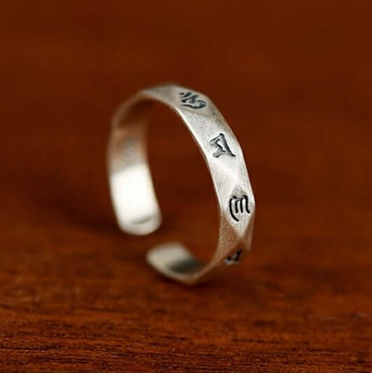 Six-Syllable Mantra Ring – BodhiBloom 2