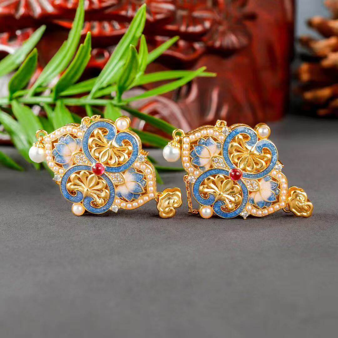 fortune blessing red enamel cloisonné pendant worn