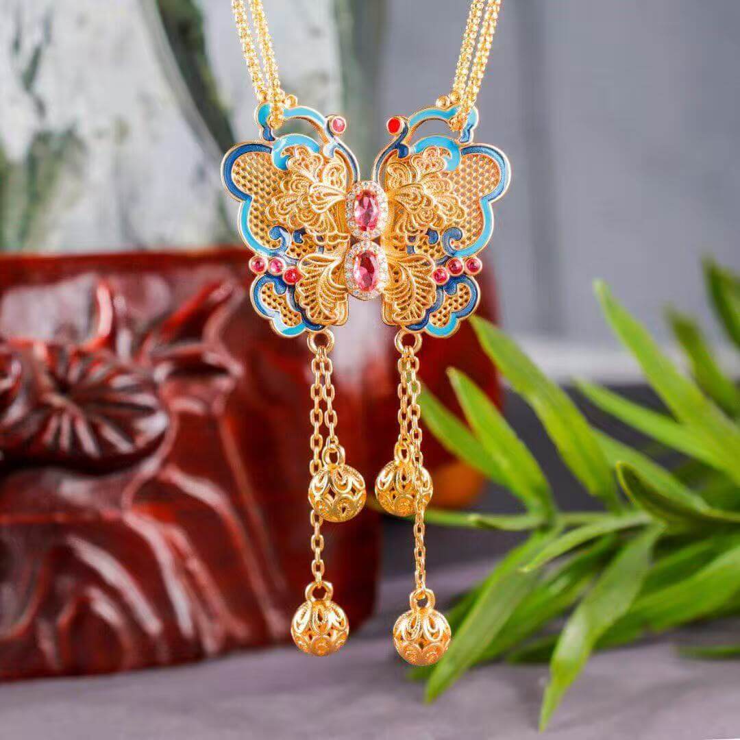 butterfly gleam filigree enamel pendant front view