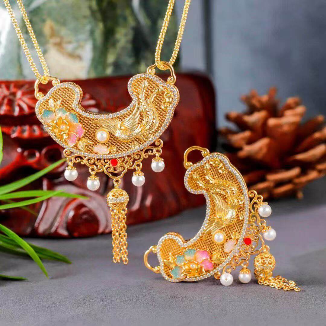 phoenix peony ruyi lock pendant detail