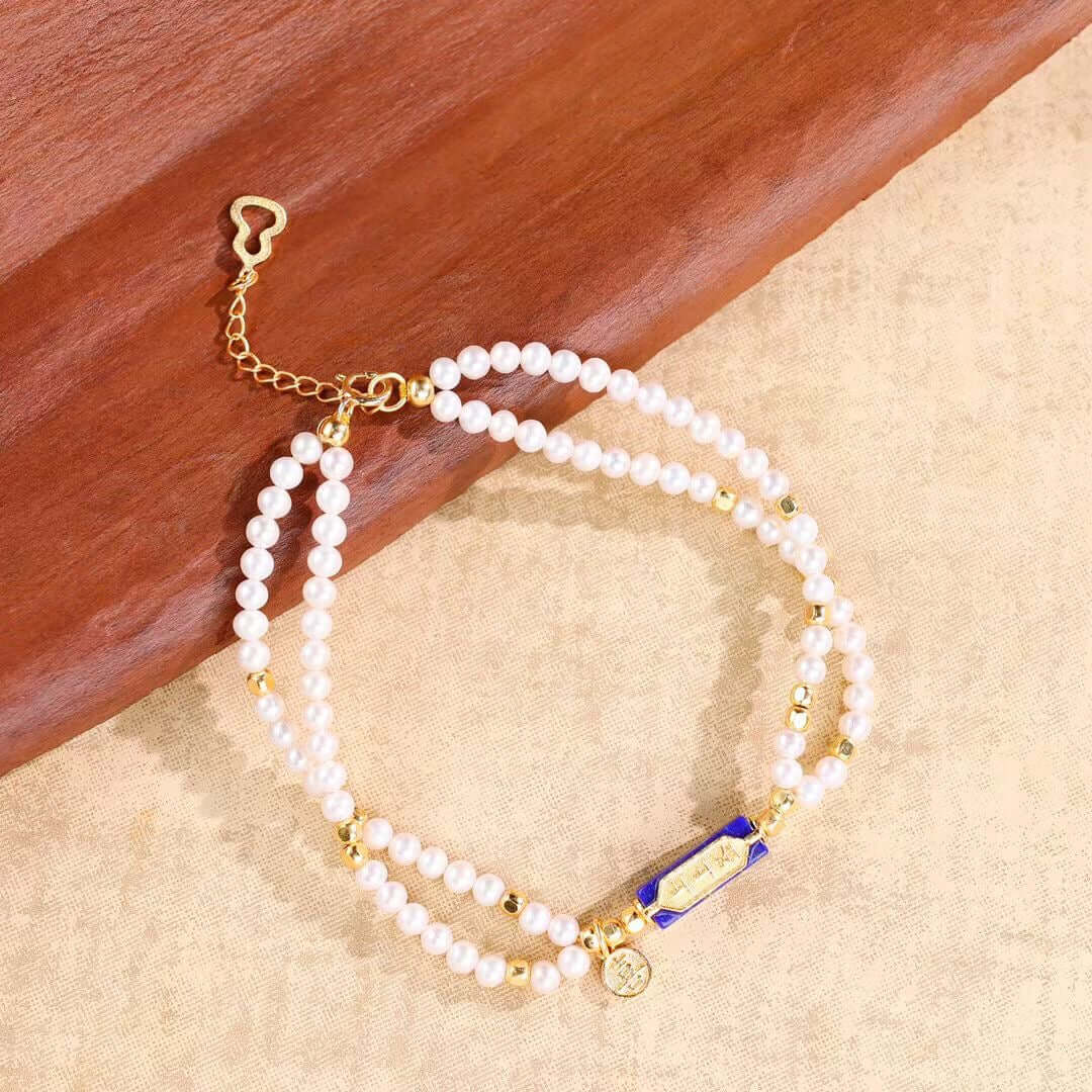 noble lapis lazuli pearl lucky draw bracelet close up