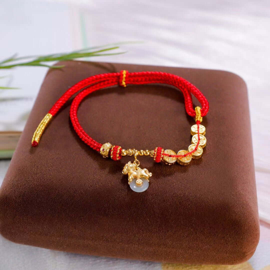 wealth blossom horse peace buckle braided bracelet braided detail