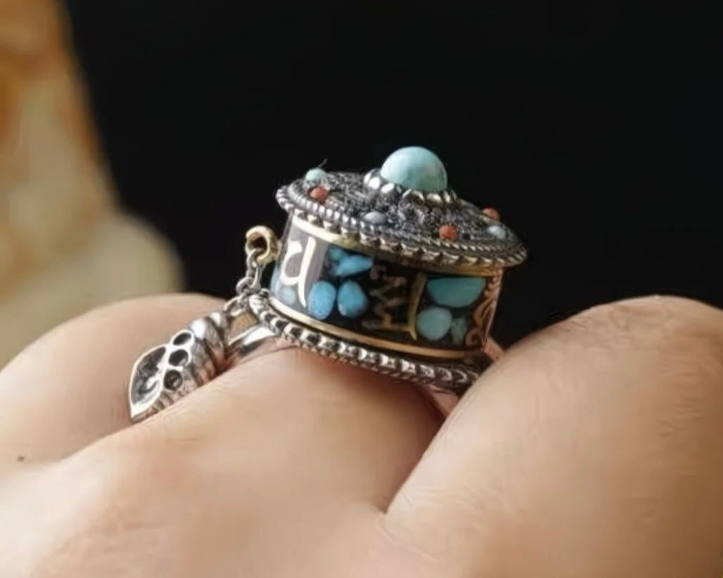 Rotating Six Mantra Ring